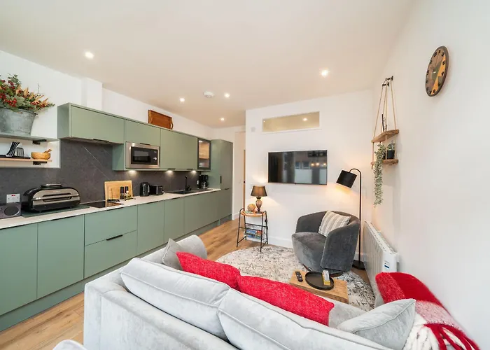 Grange8 Luxury Snug & Courtyard In Blairgowrie