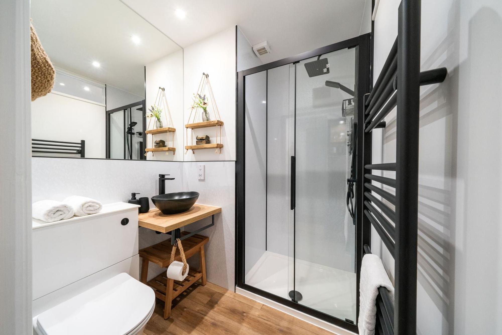 Grange8 Luxury Snug & Courtyard In Blairgowrie *