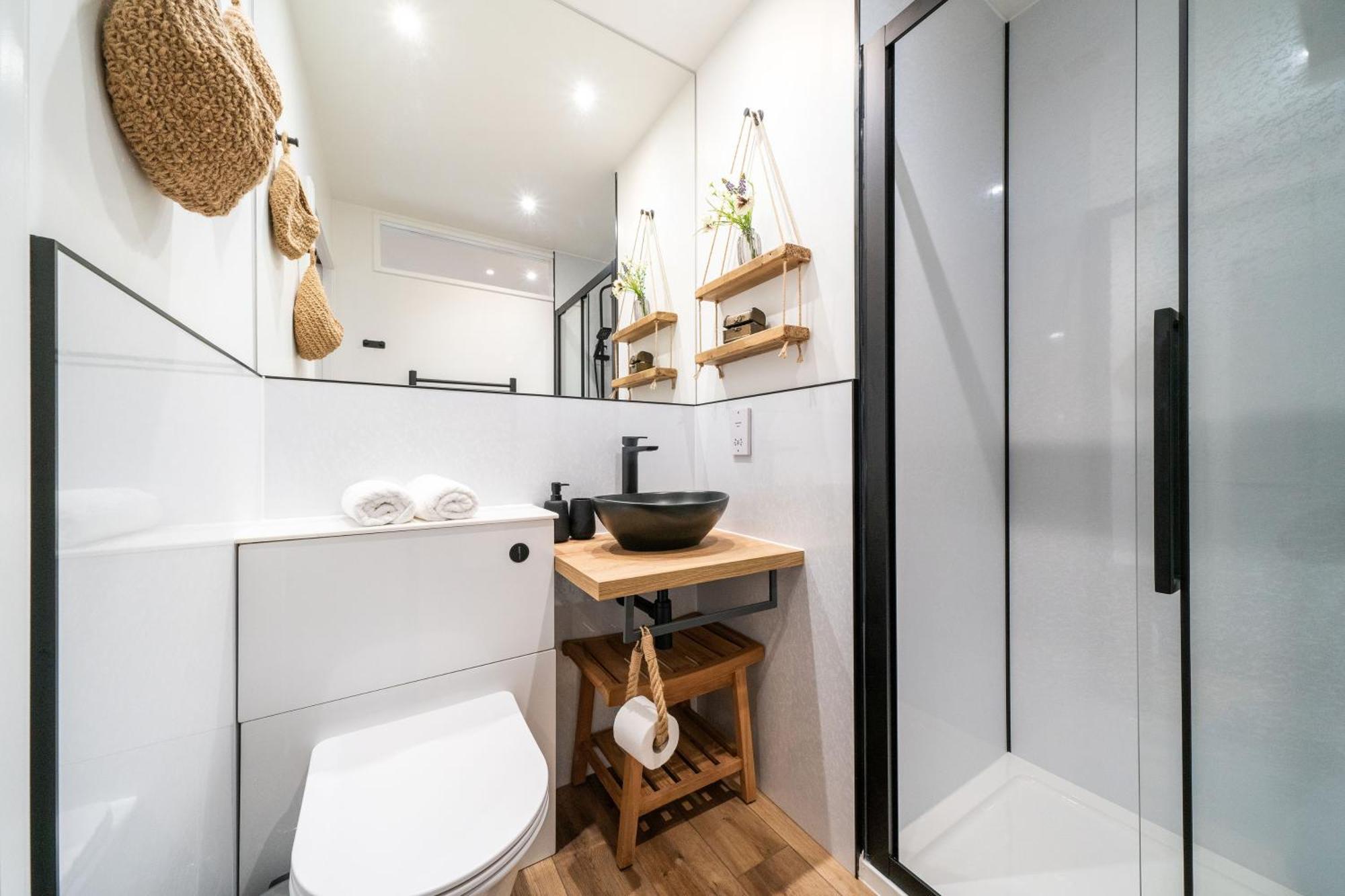 Grange8 Luxury Snug & Courtyard In Blairgowrie Apartment *